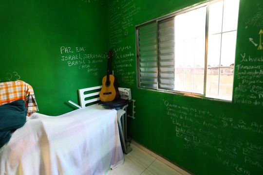 Quarto 1 de casa à venda com 5 quartos, 260m² em Conceicao, Osasco