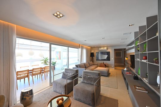 Apartamento à venda com 3 quartos, 270m² em Vila Mariana, São Paulo