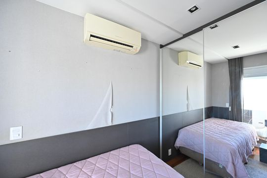 Suíte 2 de apartamento à venda com 3 quartos, 270m² em Vila Mariana, São Paulo
