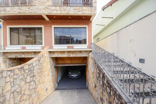 Área externa de casa para alugar com 2 quartos, 300m² em Nossa Senhora do O, São Paulo