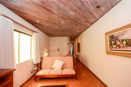 Sala de estar de casa para alugar com 2 quartos, 300m² em Nossa Senhora do O, São Paulo
