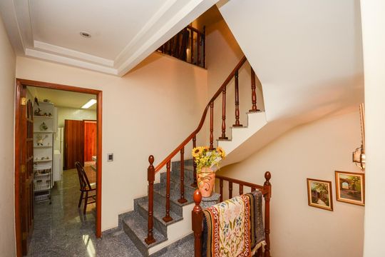 Corredor de casa para alugar com 2 quartos, 300m² em Nossa Senhora do O, São Paulo