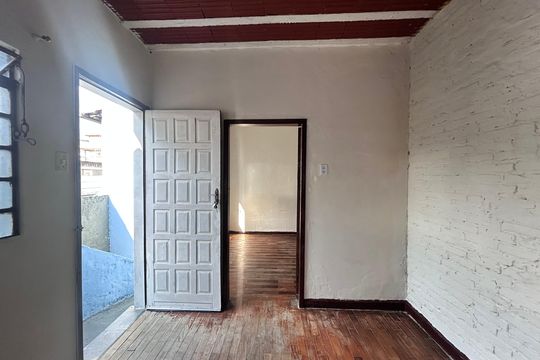 Casa para alugar com 2 quartos, 60m² em Glória, Belo Horizonte