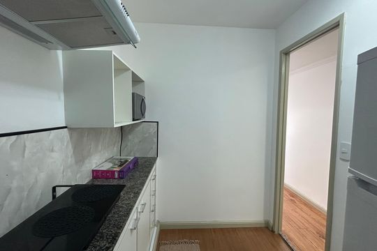 Cozinha de apartamento para alugar com 1 quarto, 29m² em Santo Amaro, São Paulo