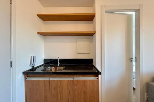 Área de Serviço de apartamento para alugar com 1 quarto, 27m² em Campo Belo, São Paulo