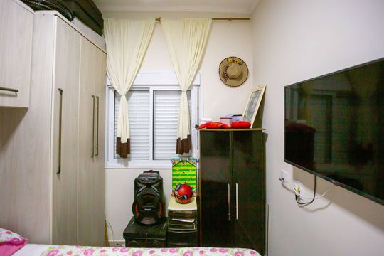 Quarto de apartamento à venda com 1 quarto, 42m² em Campanário, Diadema