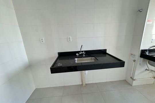 Cozinha de apartamento para alugar com 2 quartos, 48m² em Del Castilho, Rio de Janeiro