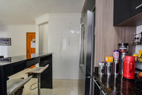 Cozinha de apartamento à venda com 2 quartos, 94m² em Parque das Nações, Santo André