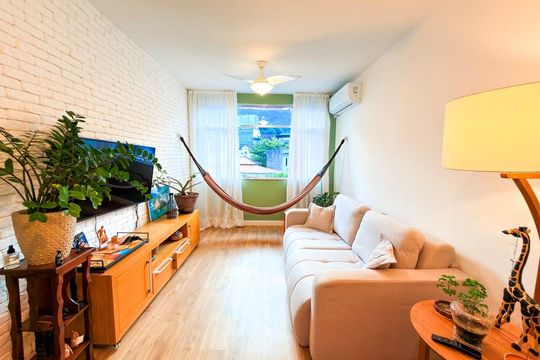 Sala de apartamento à venda com 3 quartos, 90m² em Tijuca, Rio de Janeiro