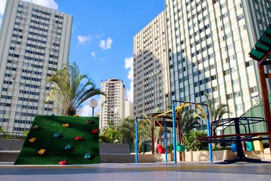Playground de apartamento para alugar com 3 quartos, 163m² em Alto de Pinheiros, São Paulo