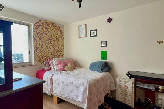 Quarto 2 de apartamento para alugar com 3 quartos, 163m² em Alto de Pinheiros, São Paulo