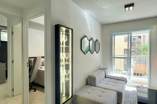 Sala de apartamento para alugar com 1 quarto, 32m² em Pinheiros, São Paulo