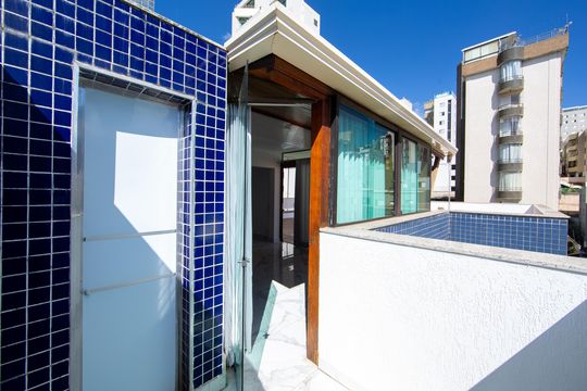 COBERTURA de apartamento para alugar com 3 quartos, 240m² em Buritis, Belo Horizonte