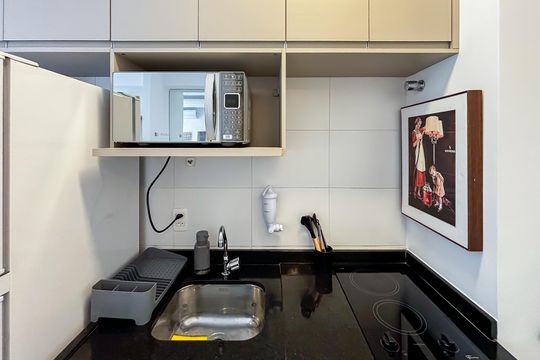 Apartamento para alugar com 1 quarto, 27m² em Vila Madalena, São Paulo