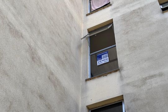 Plaquinha Instalada de apartamento à venda com 2 quartos, 46m² em São Francisco, Belo Horizonte