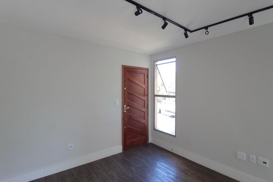 Sala de apartamento à venda com 2 quartos, 46m² em São Francisco, Belo Horizonte