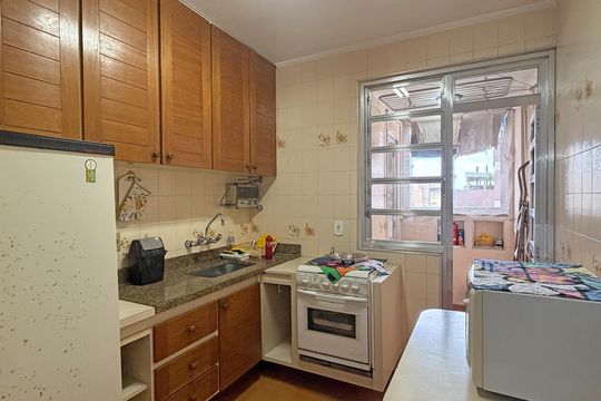 Cozinha de apartamento para alugar com 1 quarto, 67m² em Pompéia, Santos