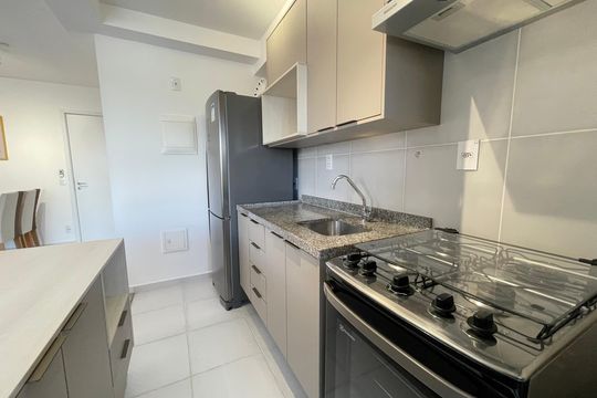 Cozinha de apartamento para alugar com 2 quartos, 60m² em Ferreira, São Paulo