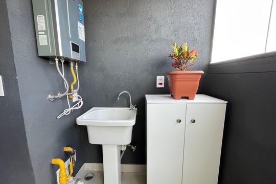 Área de Serviço de apartamento para alugar com 2 quartos, 60m² em Ferreira, São Paulo