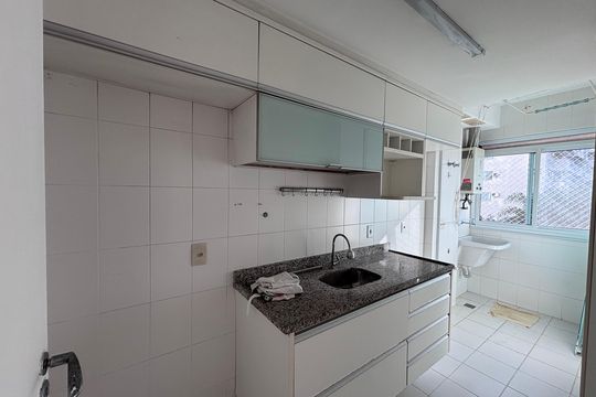 Cozinha de apartamento à venda com 2 quartos, 68m² em Barra da Tijuca, Rio de Janeiro