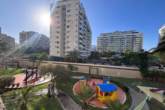 Varanda de apartamento à venda com 2 quartos, 68m² em Barra da Tijuca, Rio de Janeiro