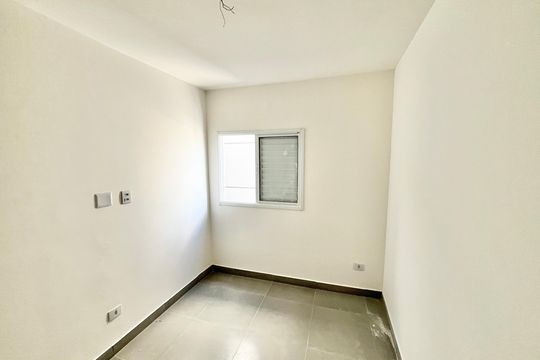 Quarto de apartamento à venda com 1 quarto, 32m² em Jardim Primavera, São Paulo