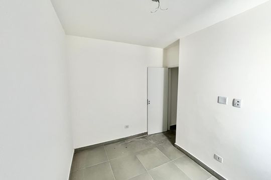 Quarto de apartamento à venda com 1 quarto, 32m² em Jardim Primavera, São Paulo