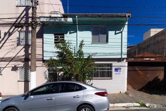 Fachada de casa à venda com 2 quartos, 70m² em Vila Prudente, São Paulo