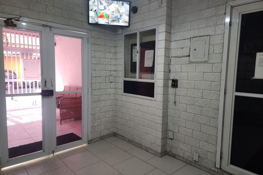 Área comum de apartamento para alugar com 2 quartos, 60m² em Colubandê, São Gonçalo