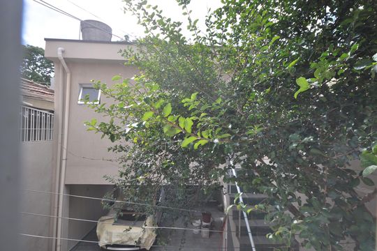 Vista do Quarto 1 de casa para alugar com 2 quartos, 90m² em Vila Constança, São Paulo