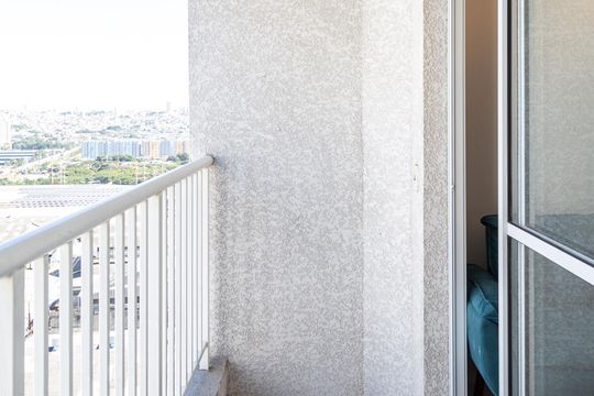 Varanda de apartamento à venda com 2 quartos, 42m² em Vila Sao Joao, Guarulhos