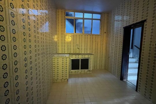 Cozinha de casa de condomínio para alugar com 3 quartos, 96m² em Tauá, Rio de Janeiro