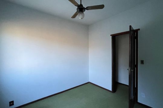 Quarto 1 de casa de condomínio à venda com 3 quartos, 96m² em Tauá, Rio de Janeiro