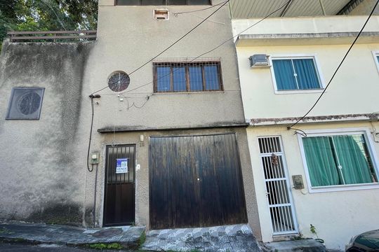 Fachada de casa de condomínio à venda com 3 quartos, 96m² em Tauá, Rio de Janeiro