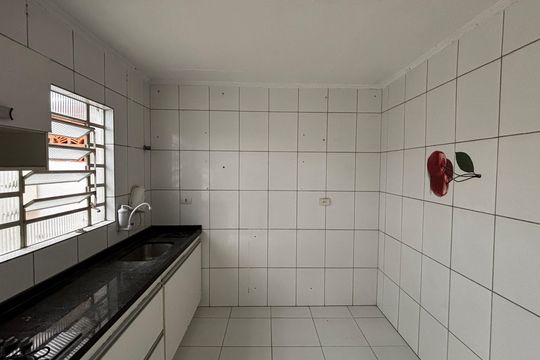 Cozinha de casa à venda com 2 quartos, 45m² em Vila João Ramalho, Santo André