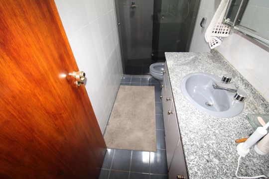 Quarto 3 - Banheiro de casa à venda com 3 quartos, 300m² em Santana, São Paulo