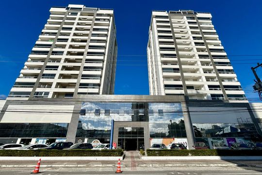Fachada de apartamento para alugar com 3 quartos, 106m² em Capoeiras, Florianópolis