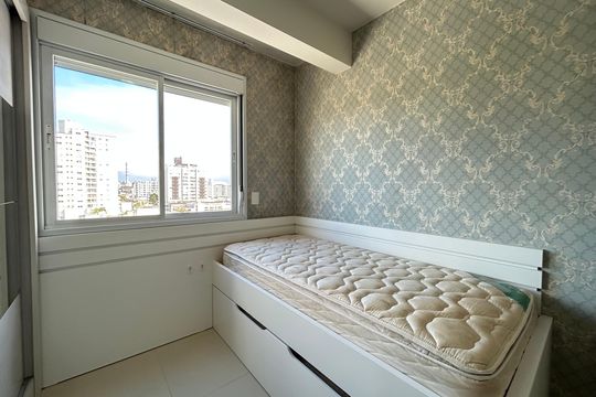 Quarto de apartamento para alugar com 3 quartos, 106m² em Capoeiras, Florianópolis