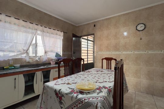 Cozinha e Área de Serviço de casa à venda com 2 quartos, 250m² em Jardim Las Vegas, Guarulhos