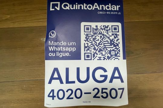 Placa instalada em 13/07/2026 com o código HUCG-125 de apartamento para alugar com 2 quartos, 50m² em Santos Dumont, São Leopoldo