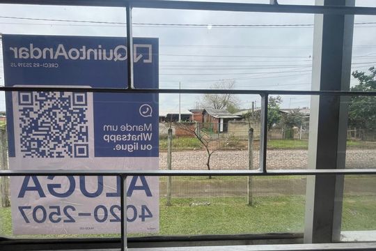 Placa instalada em 13/07/2026 com o código HUCG-125 de apartamento para alugar com 2 quartos, 50m² em Santos Dumont, São Leopoldo