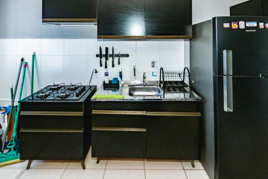 Cozinha de apartamento para alugar com 1 quarto, 48m² em Mantiqueira, Belo Horizonte