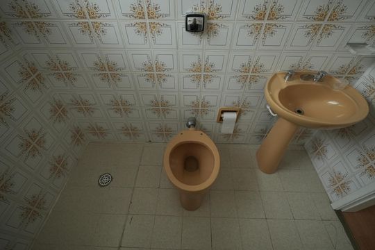 Banheiro Social de casa à venda com 3 quartos, 173m² em Jardim Pilar, Santo André