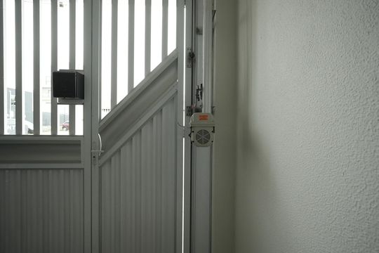 Garagem de casa à venda com 3 quartos, 173m² em Jardim Pilar, Santo André