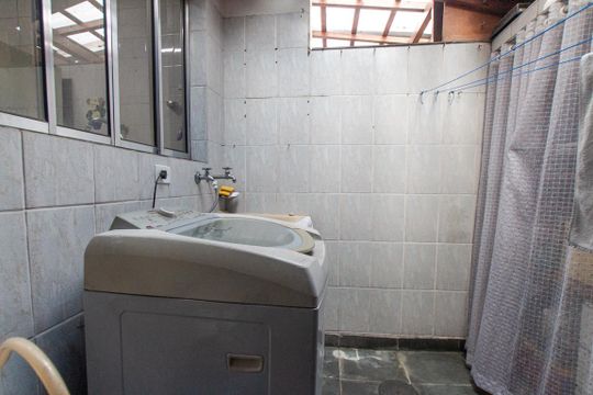 Área de Serviço de casa de condomínio para alugar com 2 quartos, 72m² em Vila Isolina Mazzei, São Paulo