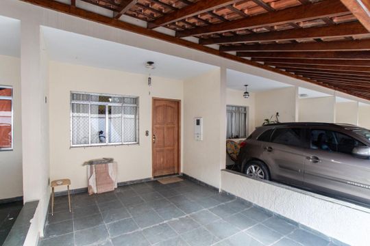Garagem de casa de condomínio para alugar com 2 quartos, 72m² em Vila Isolina Mazzei, São Paulo