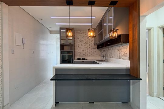 Cozinha e Área de Serviço de apartamento para alugar com 2 quartos, 70m² em Gonzaga, Santos