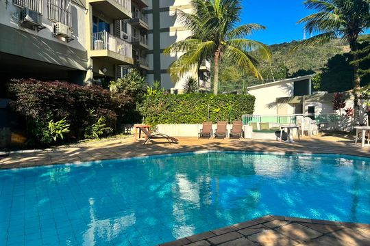 Piscina de apartamento à venda com 2 quartos, 60m² em Jacarepaguá, Rio de Janeiro