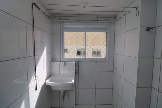 Área de Serviço de apartamento para alugar com 2 quartos, 50m² em Parque Boa Esperança, São Paulo