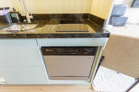 Cozinha de apartamento à venda com 1 quarto, 30m² em Moema, São Paulo
